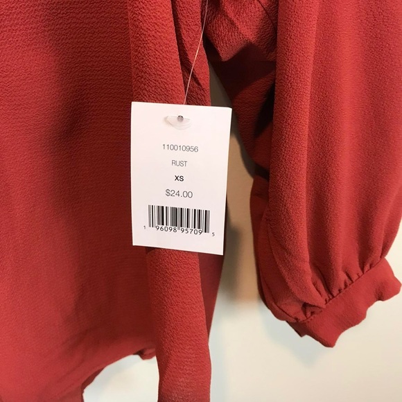 NWT Rust button down blouse - Picture 3 of 4